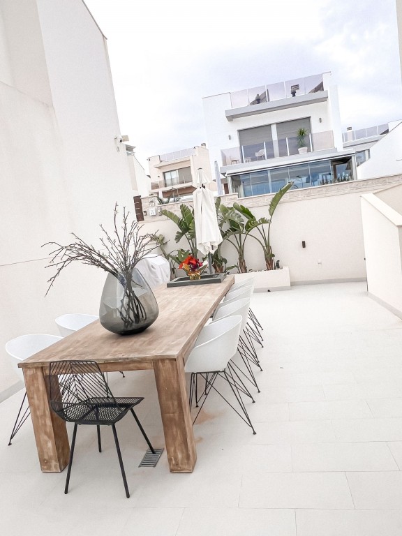 Villa en venta en San Miguel De Salinas