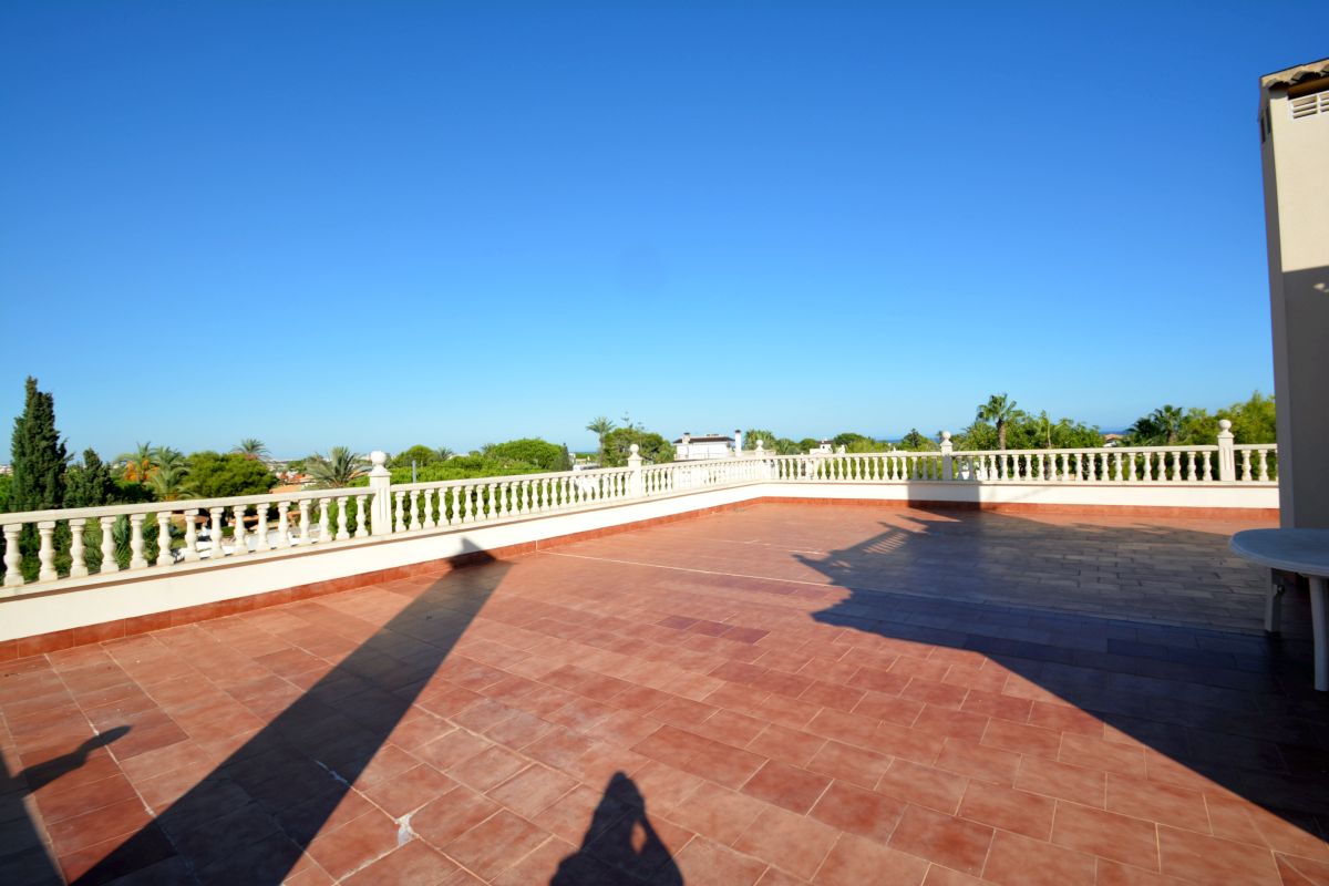 Villa for sale in Orihuela Costa, Alicante, Spain