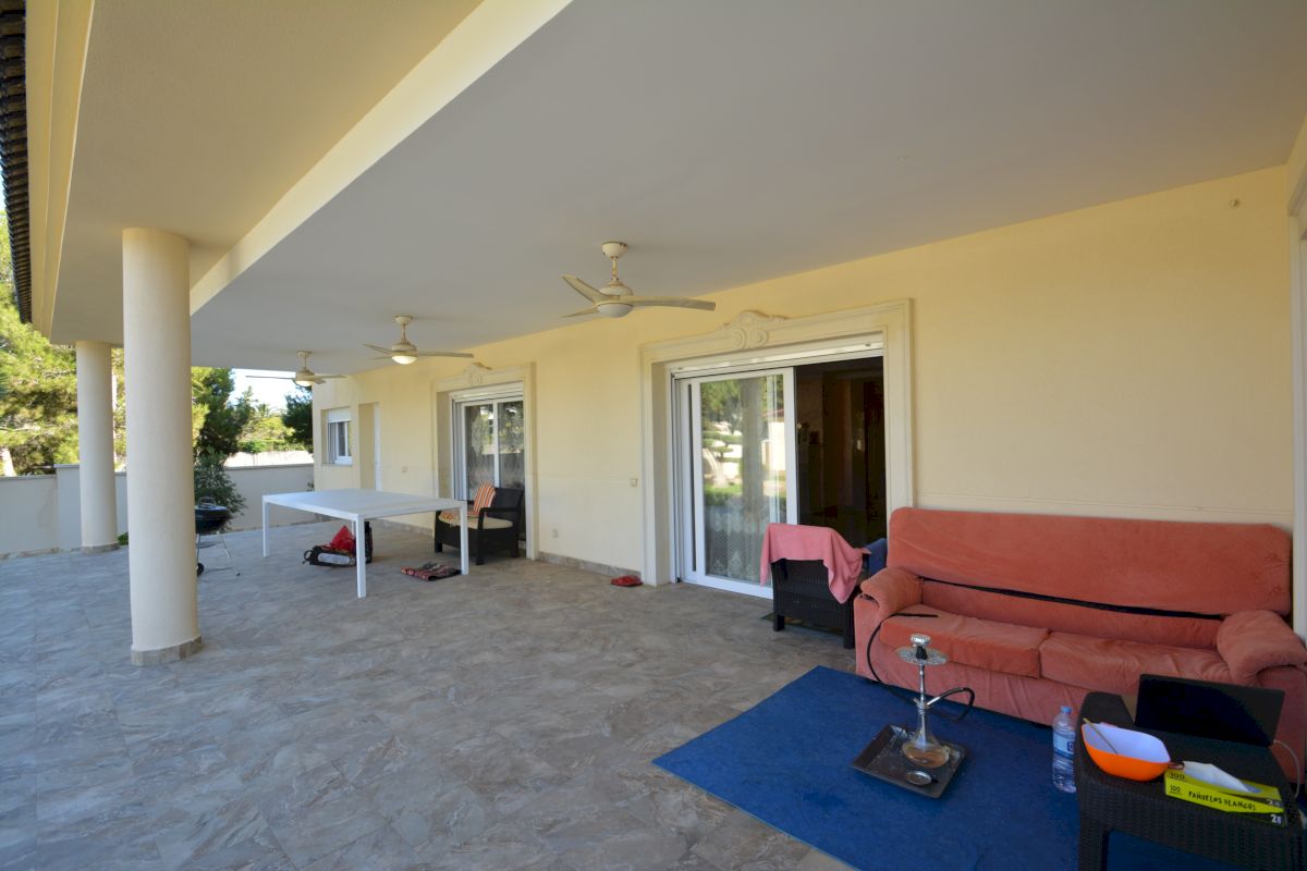 Villa for sale in Orihuela Costa, Alicante, Spain