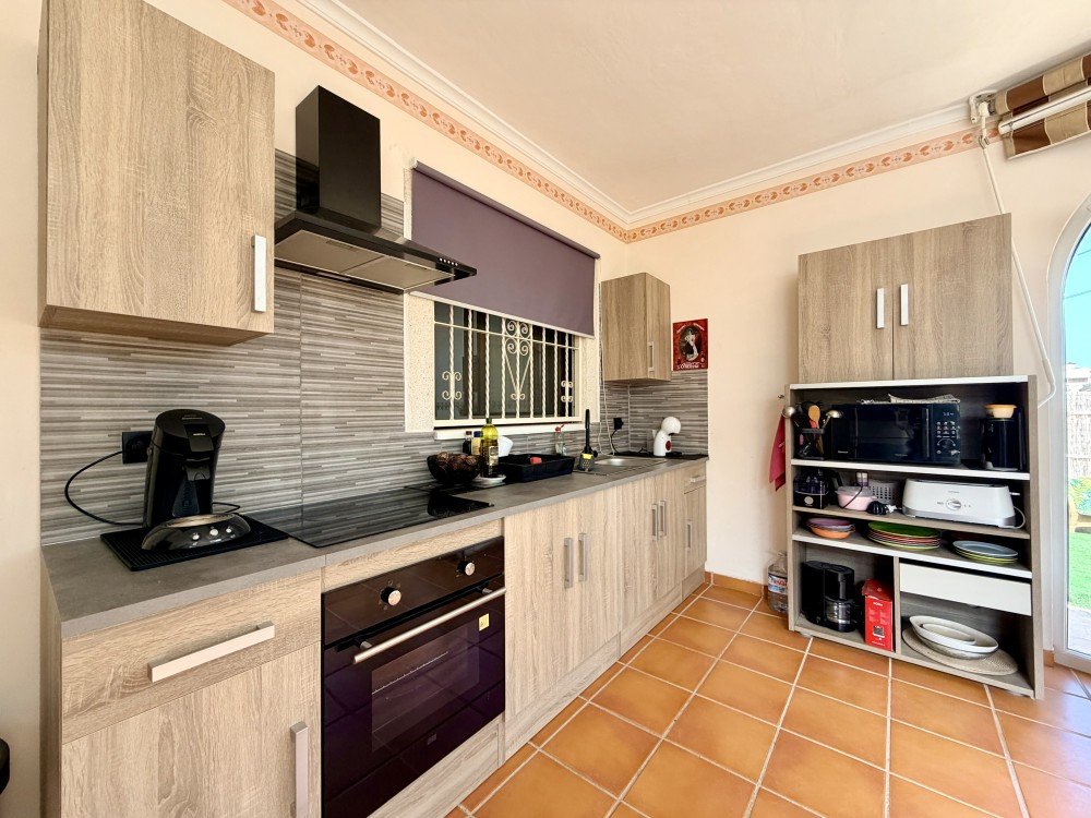 Villa for sale in Benijofar, Alicante, Spain