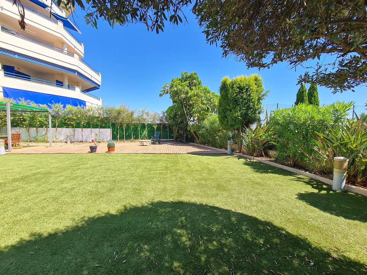 Apartment for sale in San Luis De Sabinillas, Málaga, Spain