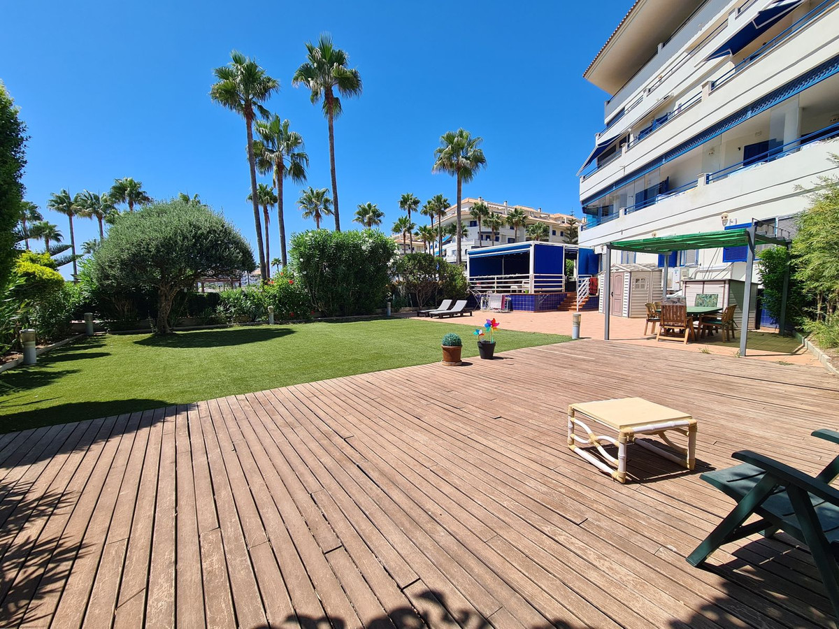 Apartment for sale in San Luis De Sabinillas, Málaga, Spain