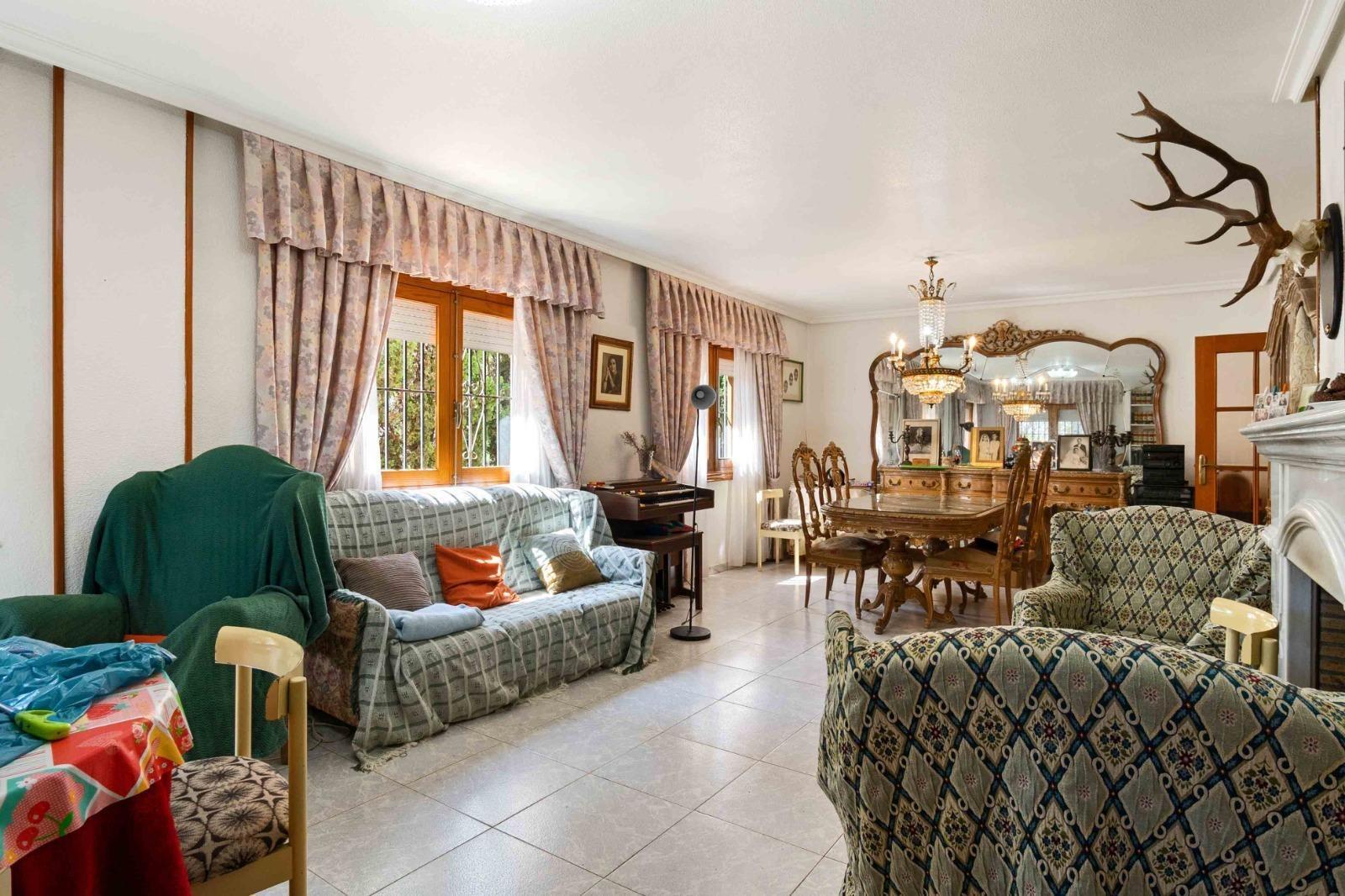 Villa for sale in Torrevieja, Alicante, Spain