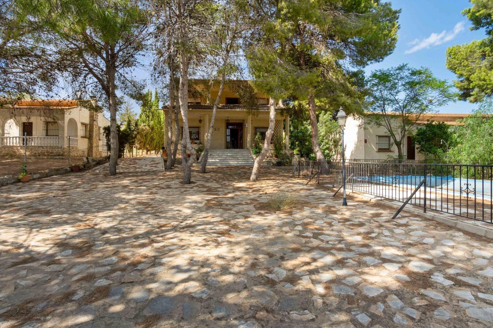 Villa for sale in Torrevieja, Alicante, Spain