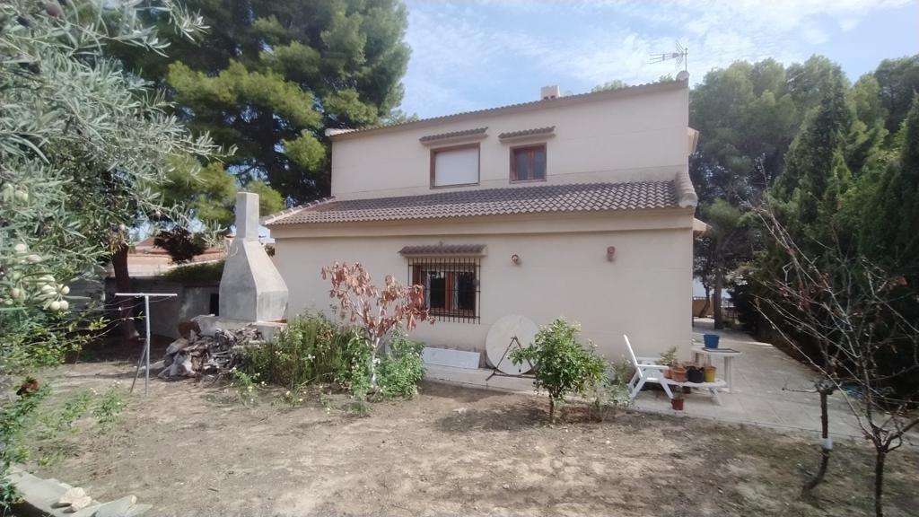 Villa for sale in Torrevieja, Alicante, Spain