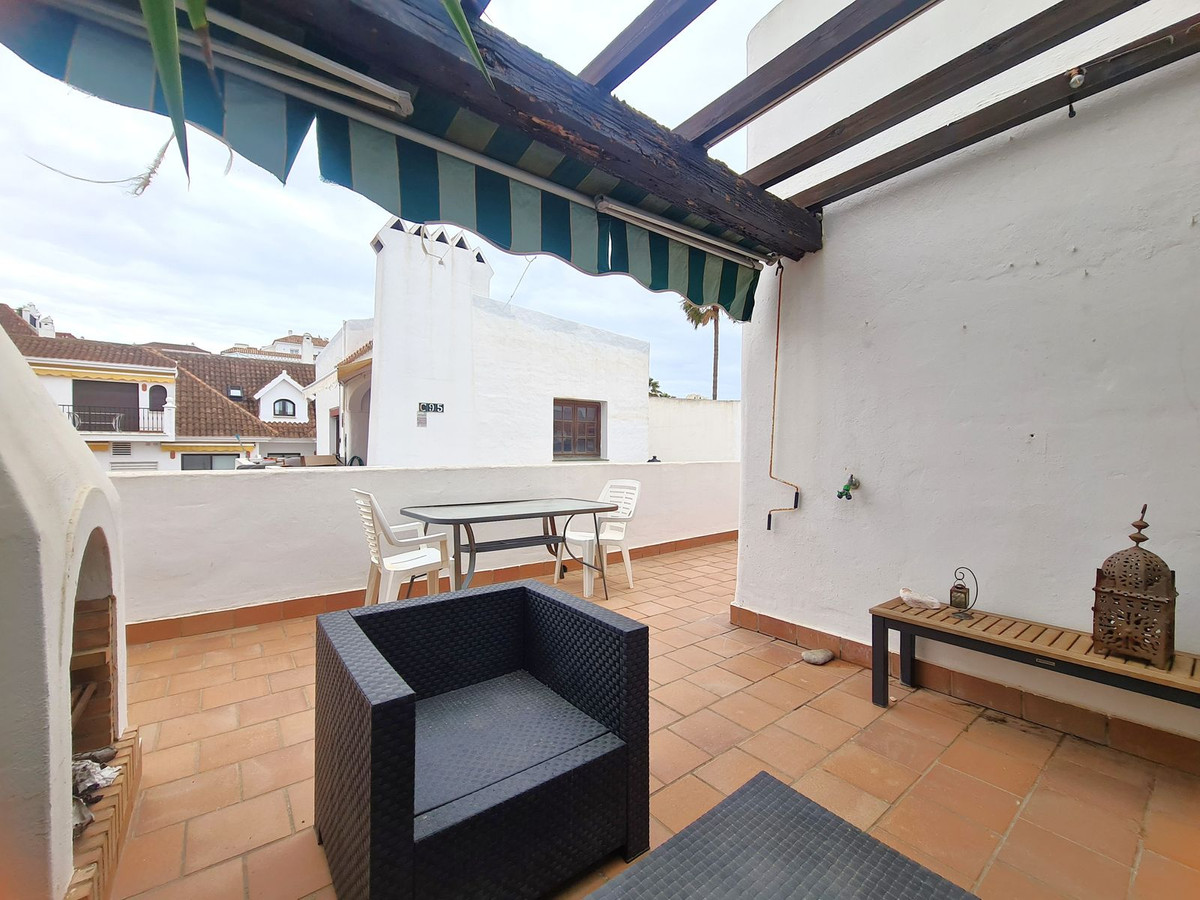 Town House for sale in La Duquesa, Málaga, Spain