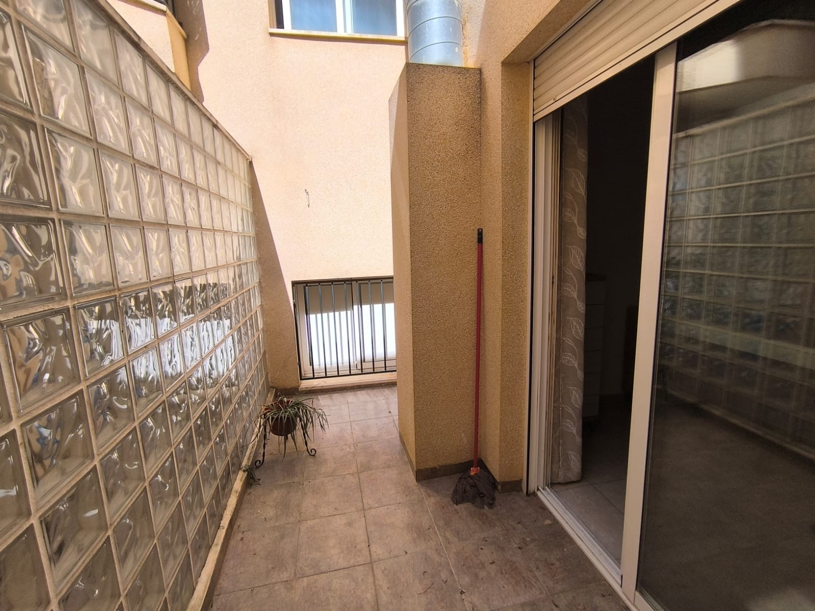 Apartment for sale in Pinoso, Alicante, Spain