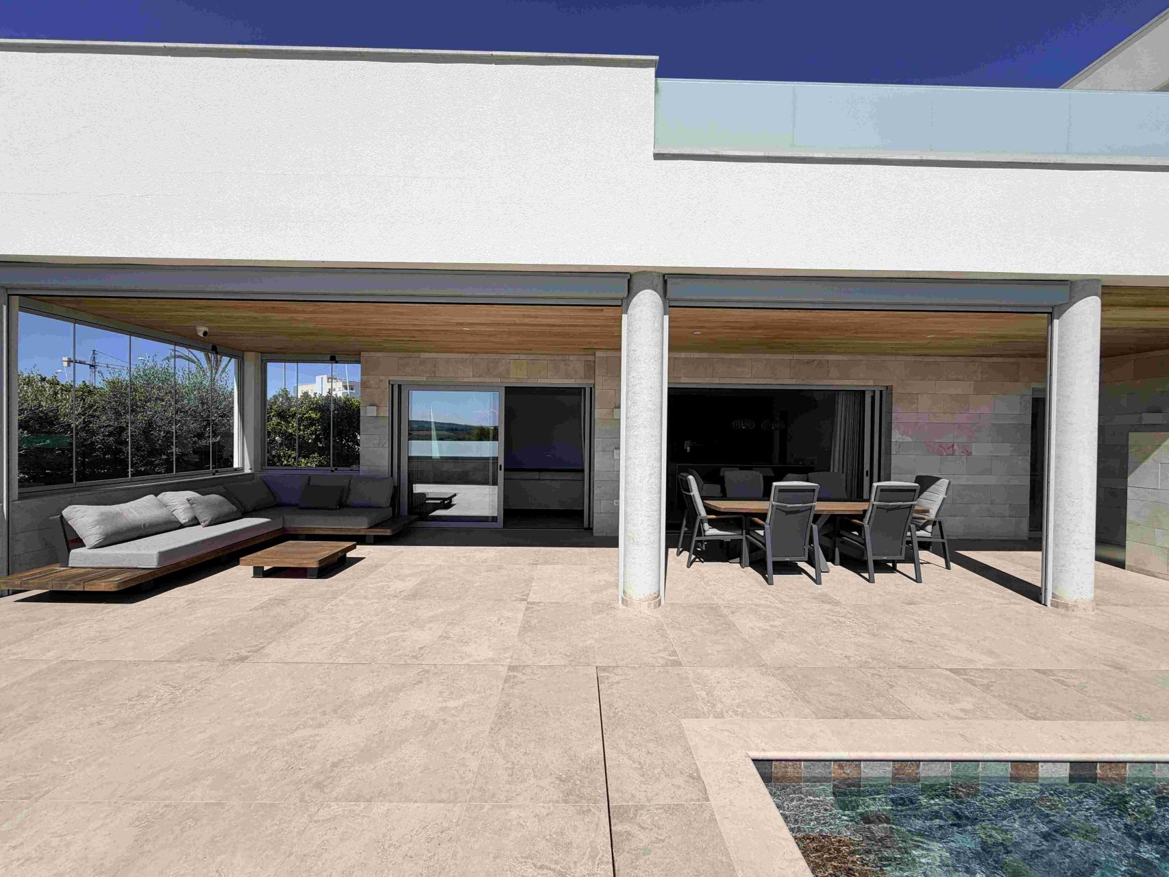 Villa for sale in Benijofar, Alicante, Spain