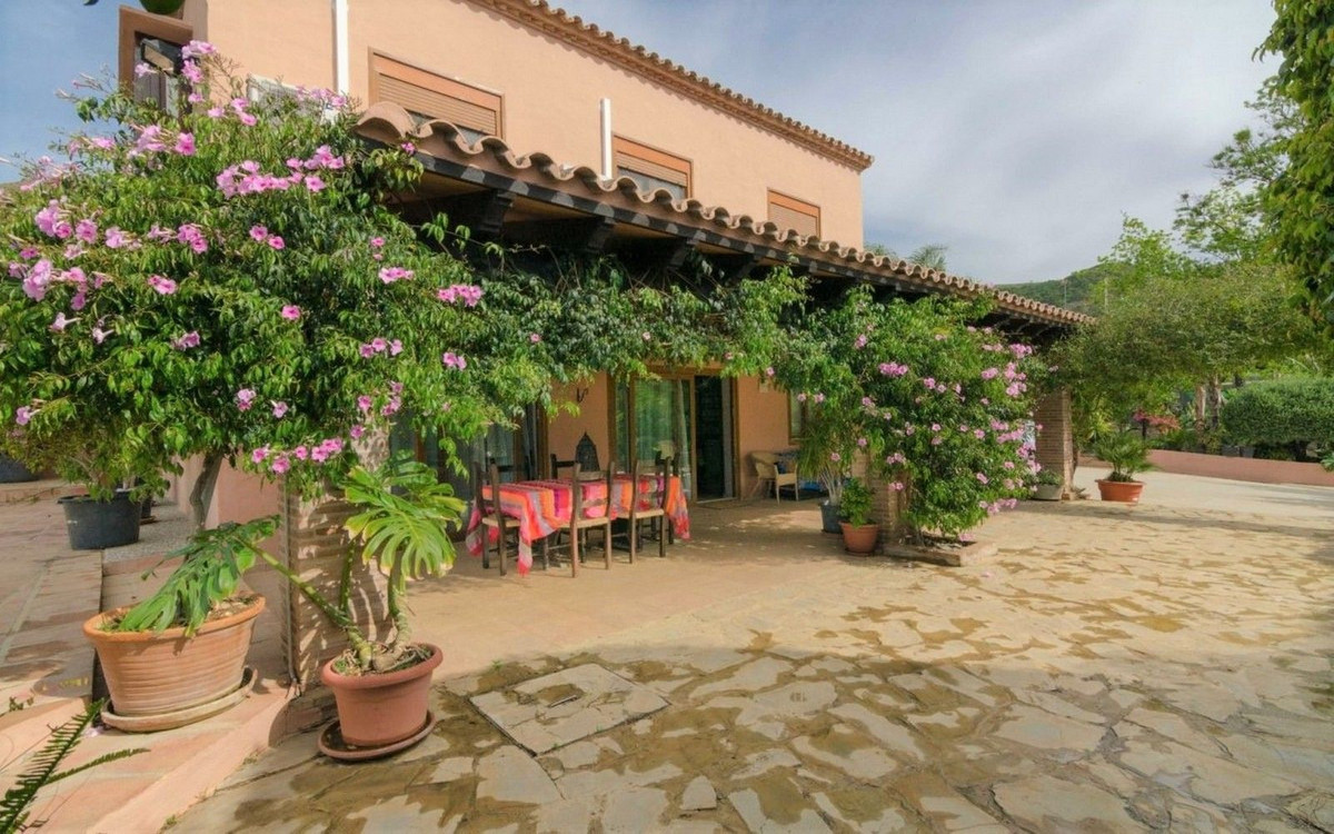 Finca for sale in Estepona, Málaga, Spain