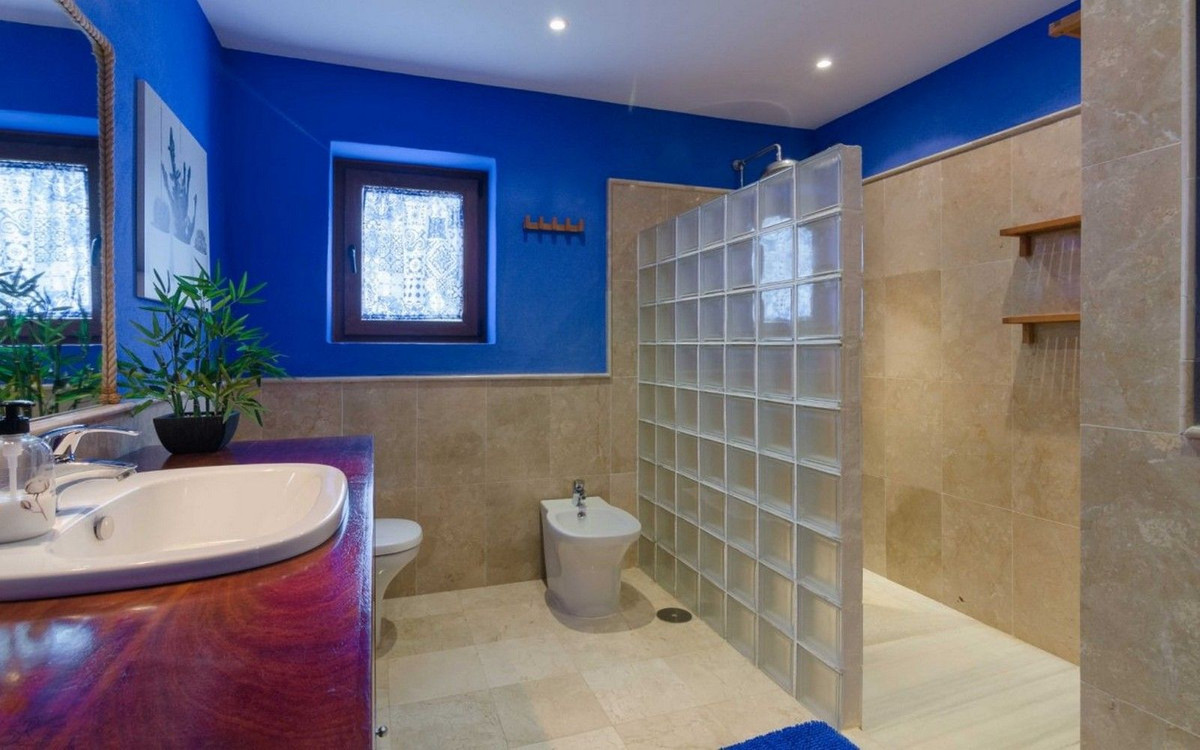 Finca for sale in Estepona, Málaga, Spain