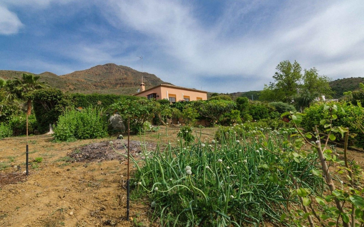 Finca for sale in Estepona, Málaga, Spain
