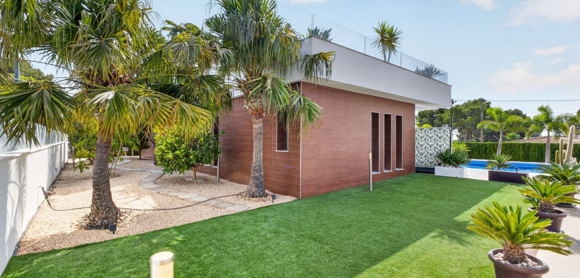 Villa for sale in Pinar De Campoverde, Alicante, Spain