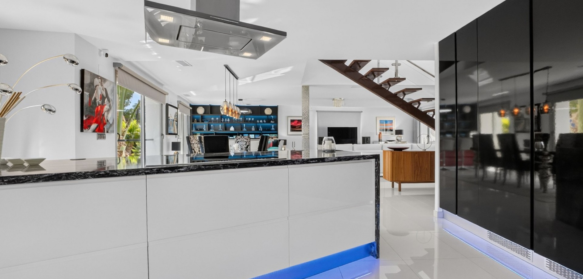 Villa for sale in Pinar De Campoverde, Alicante, Spain