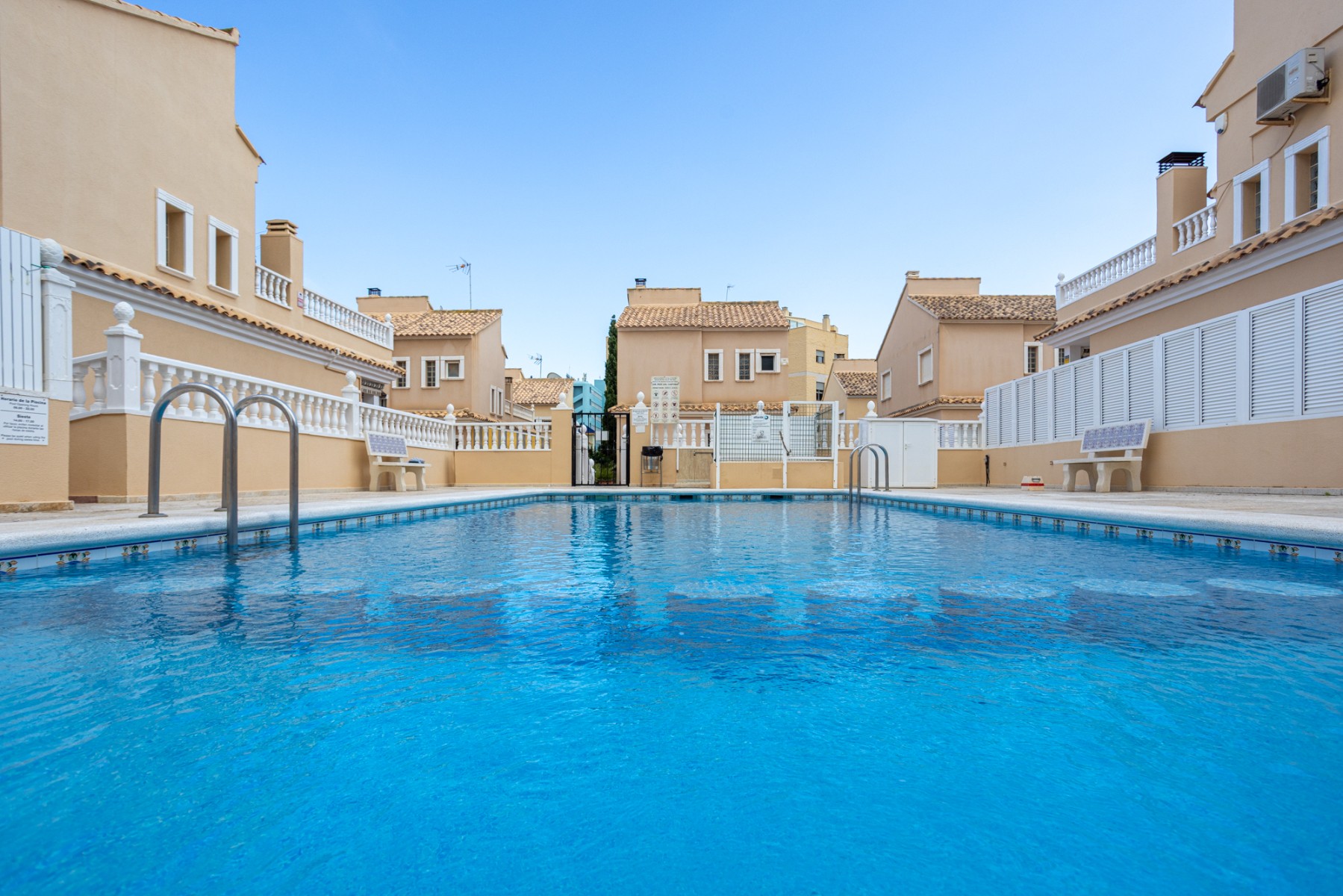 Villa for sale in Guardamar Del Segura, Alicante, Spain