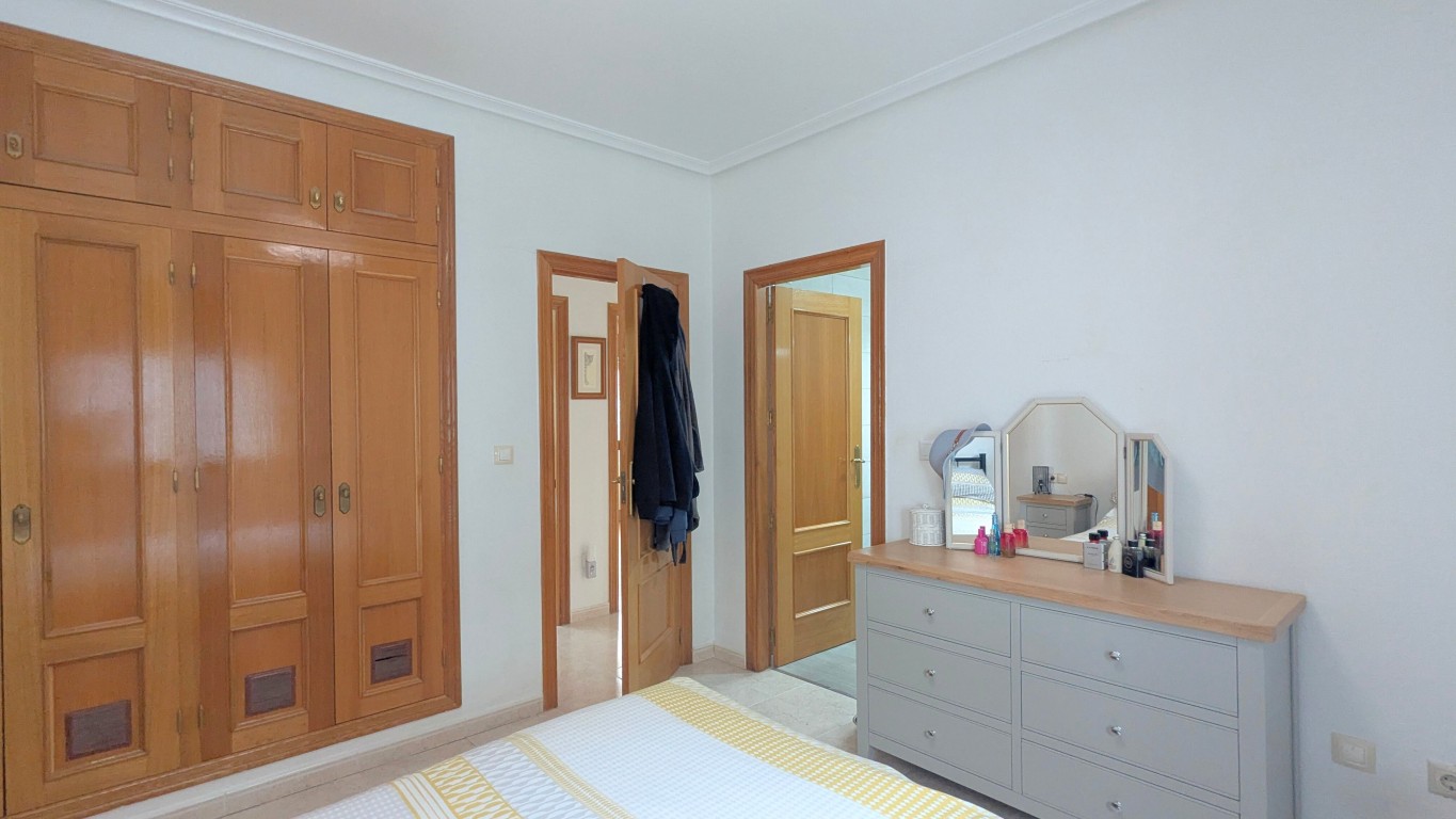 Villa for sale in Bigastro, Alicante, Spain