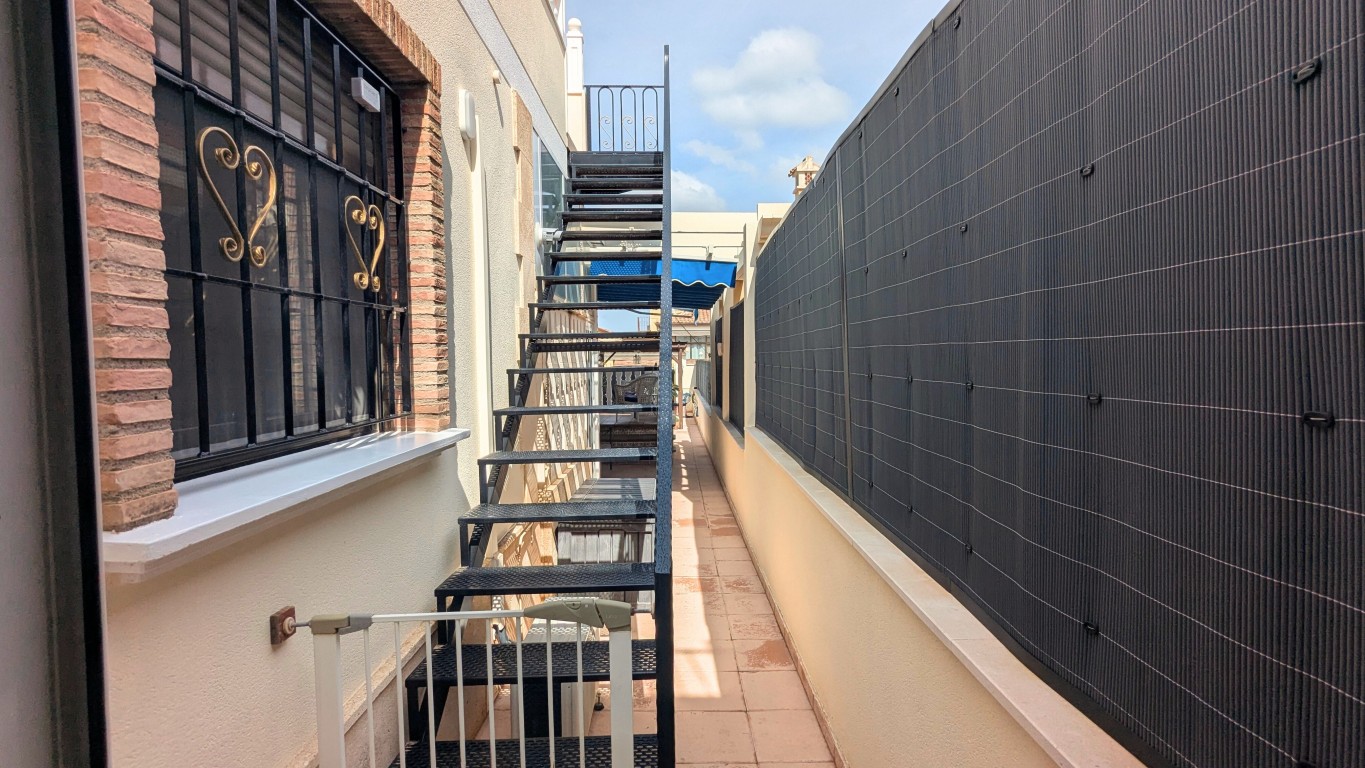 Villa for sale in Bigastro, Alicante, Spain