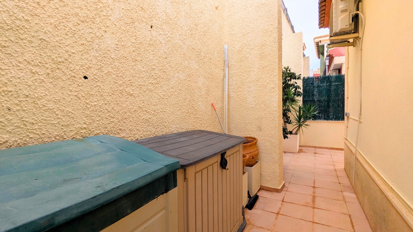 Villa for sale in Bigastro, Alicante, Spain