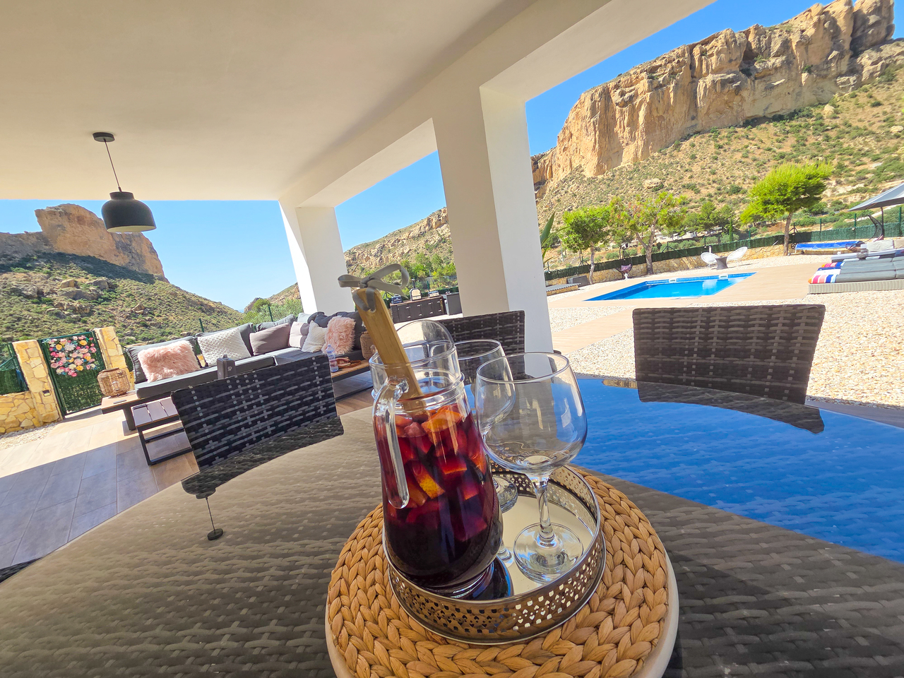Villa en venta en Crevillent