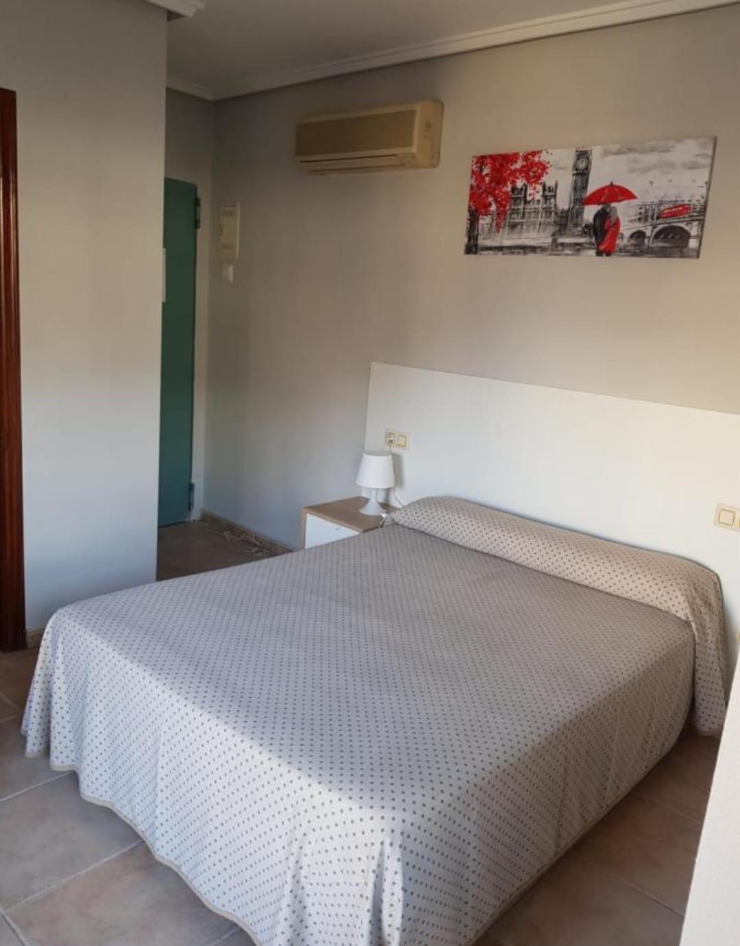 Commercial unit for sale in Torrevieja, Alicante, Spain