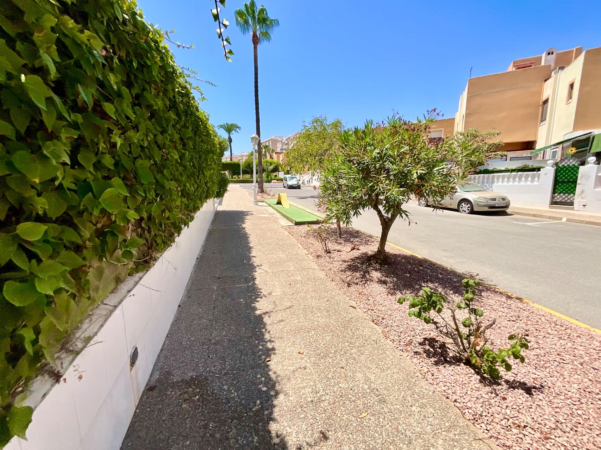 Bungalow for sale in Torrevieja, Alicante, Spain
