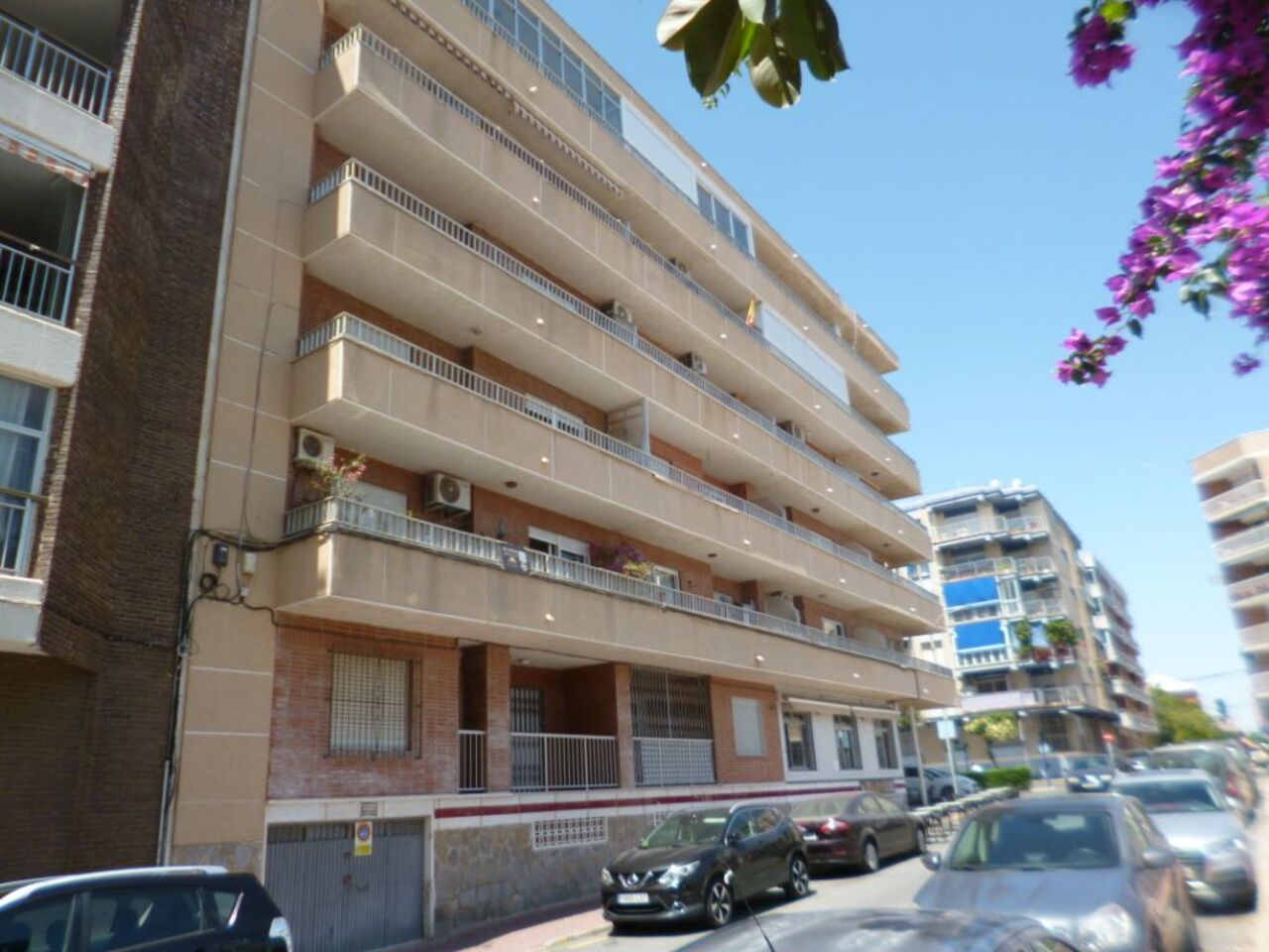 Piso en venta en Villamartin