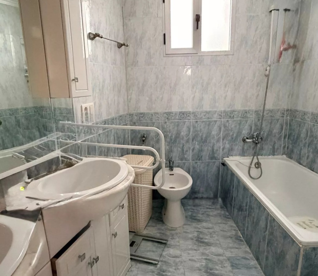 Piso en venta en Villamartin