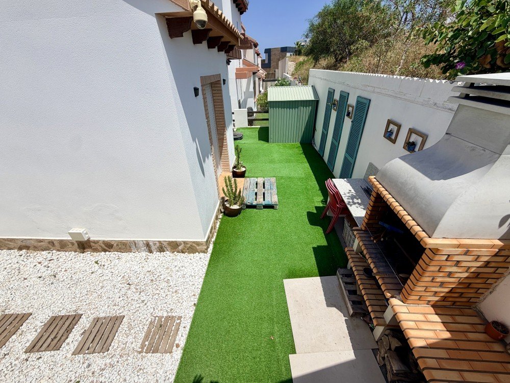 Villa for sale in Ciudad Quesada, Alicante, Spain
