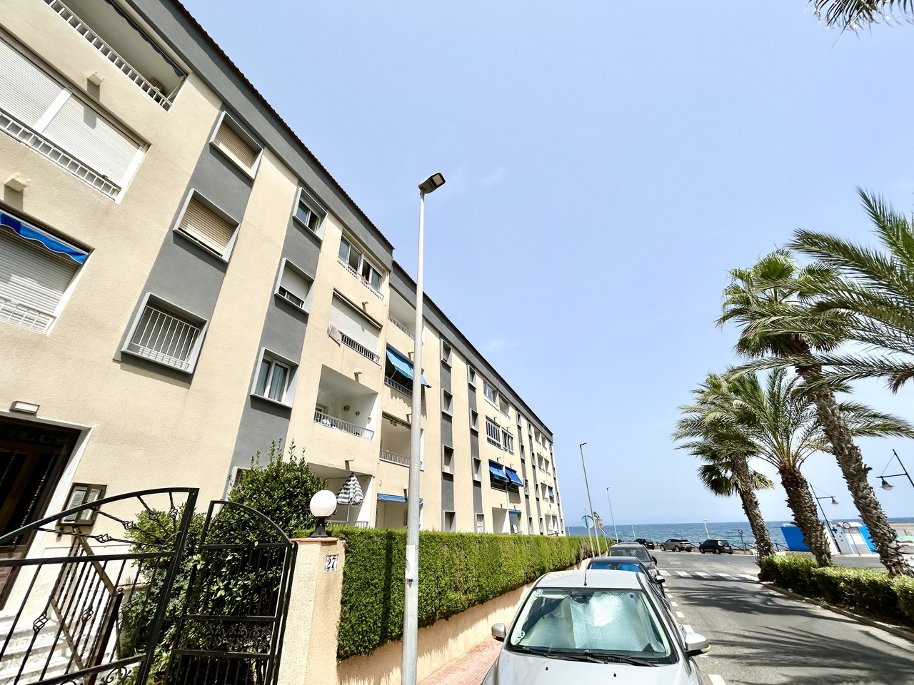 Apartment for sale in Punta Prima, Alicante, Spain
