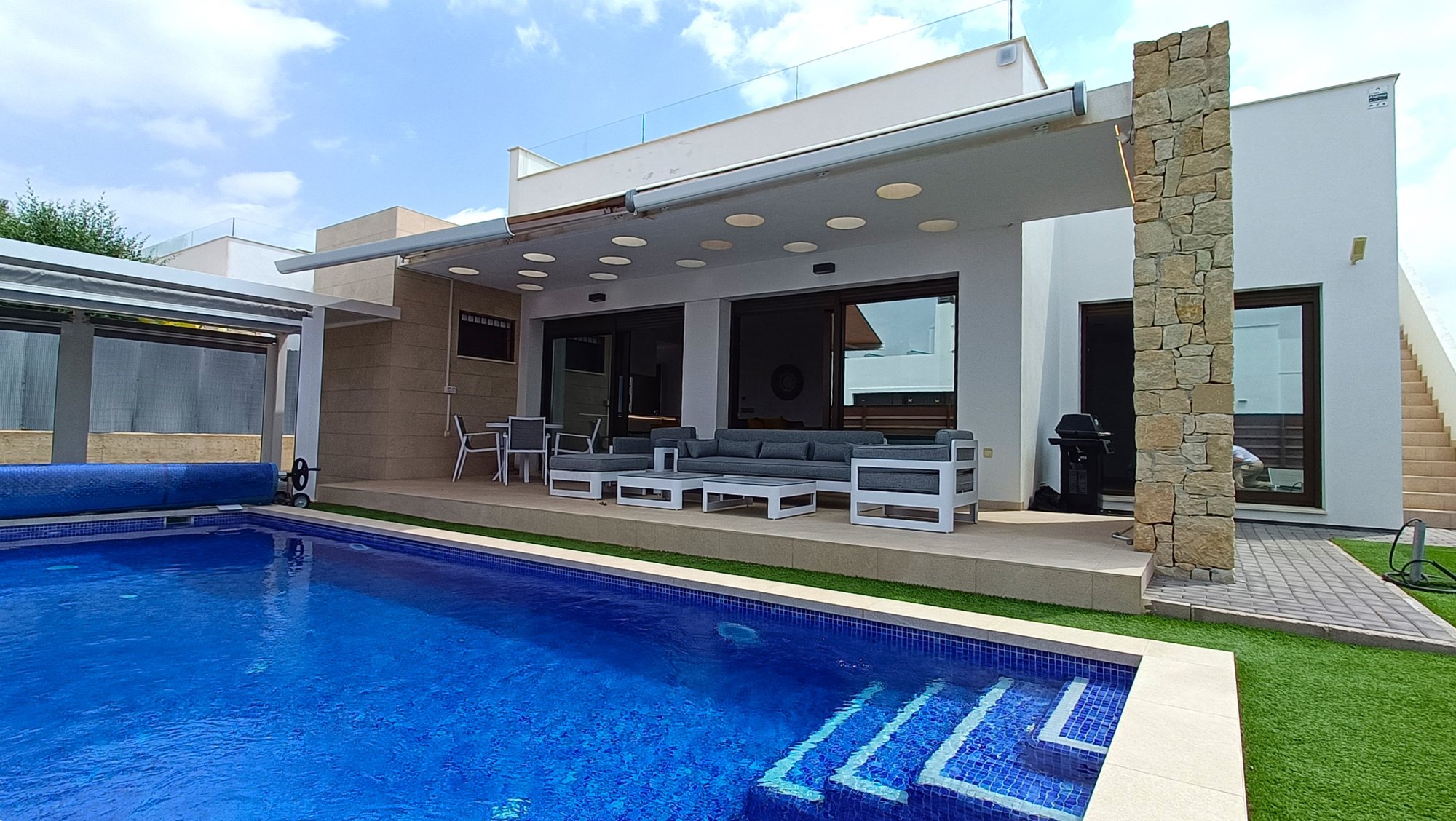 Villa for sale in Vistabella Golf Entre Naranjos, Alicante, Spain
