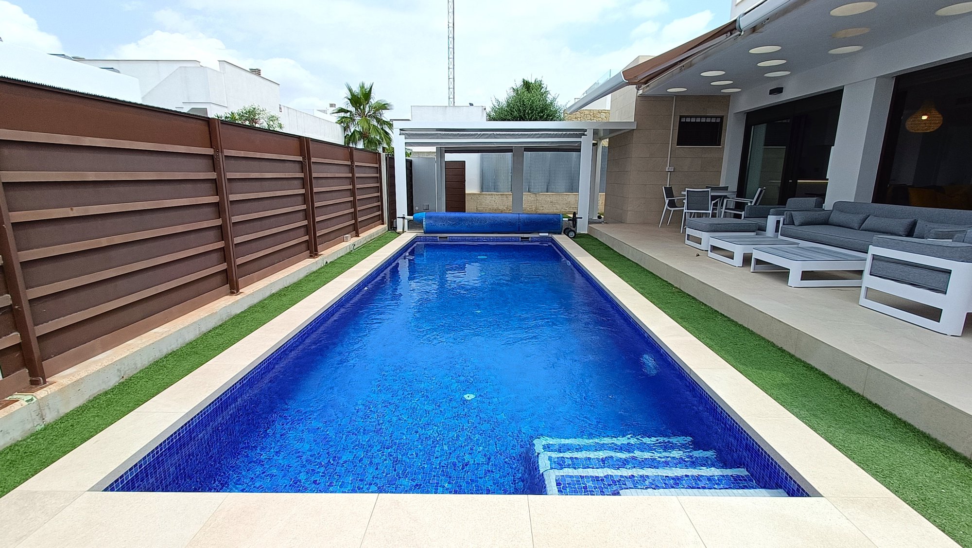 Villa for sale in Vistabella Golf Entre Naranjos, Alicante, Spain
