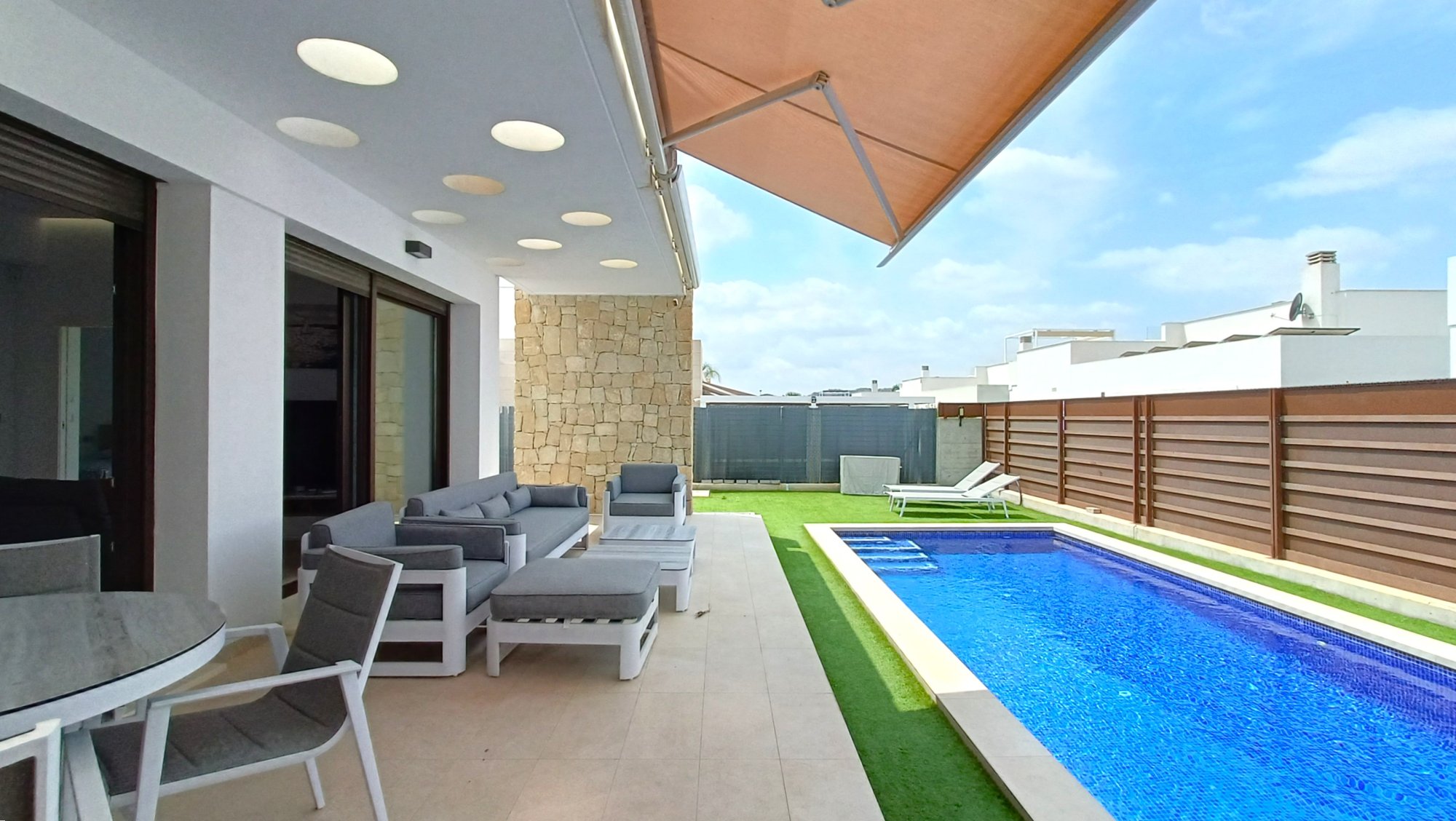 Villa for sale in Vistabella Golf Entre Naranjos, Alicante, Spain