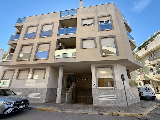 Piso en venta en Formentera Del Segura