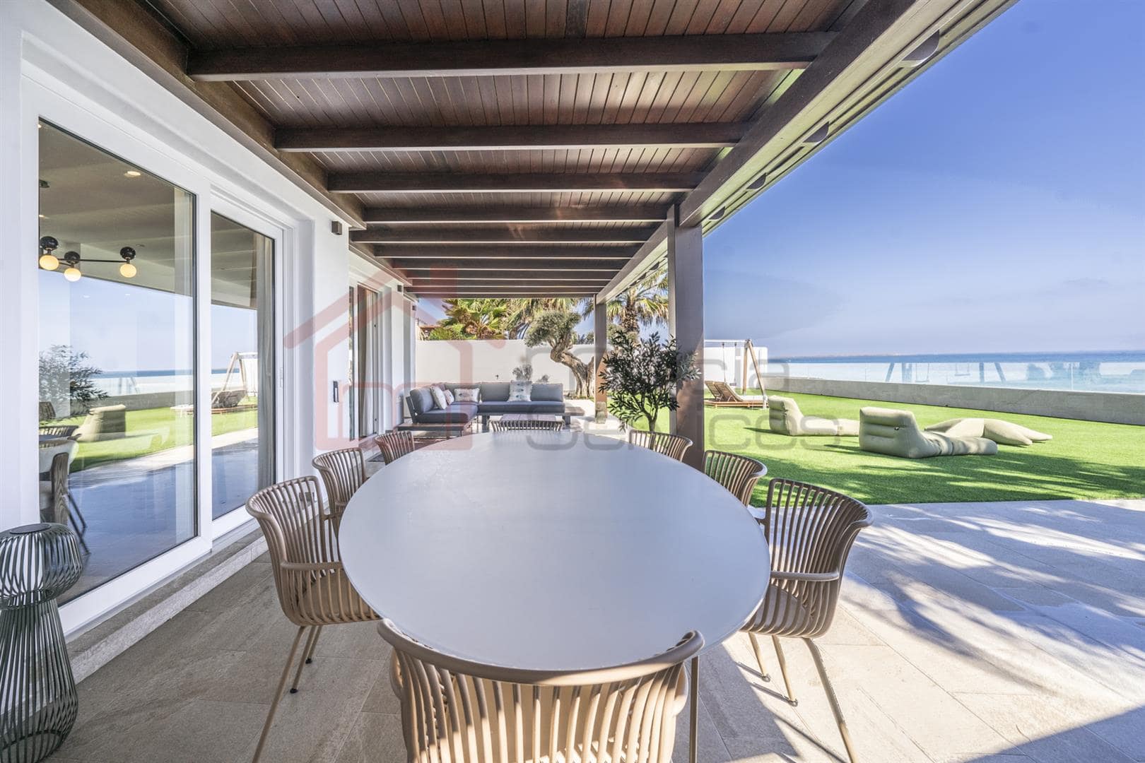 Villa en venta en La Manga Del Mar Menor