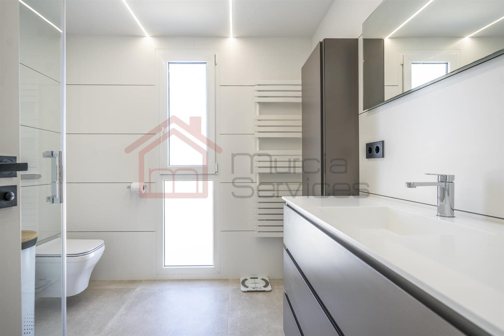 Villa en venta en La Manga Del Mar Menor