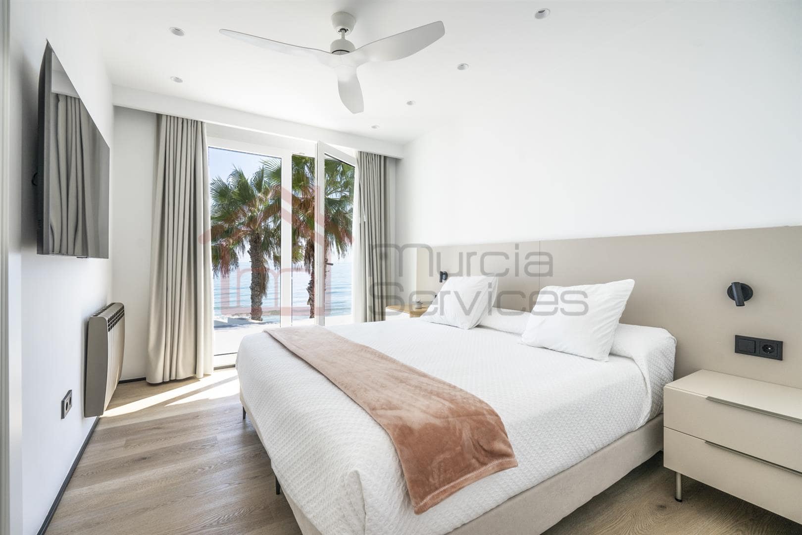 Villa en venta en La Manga Del Mar Menor