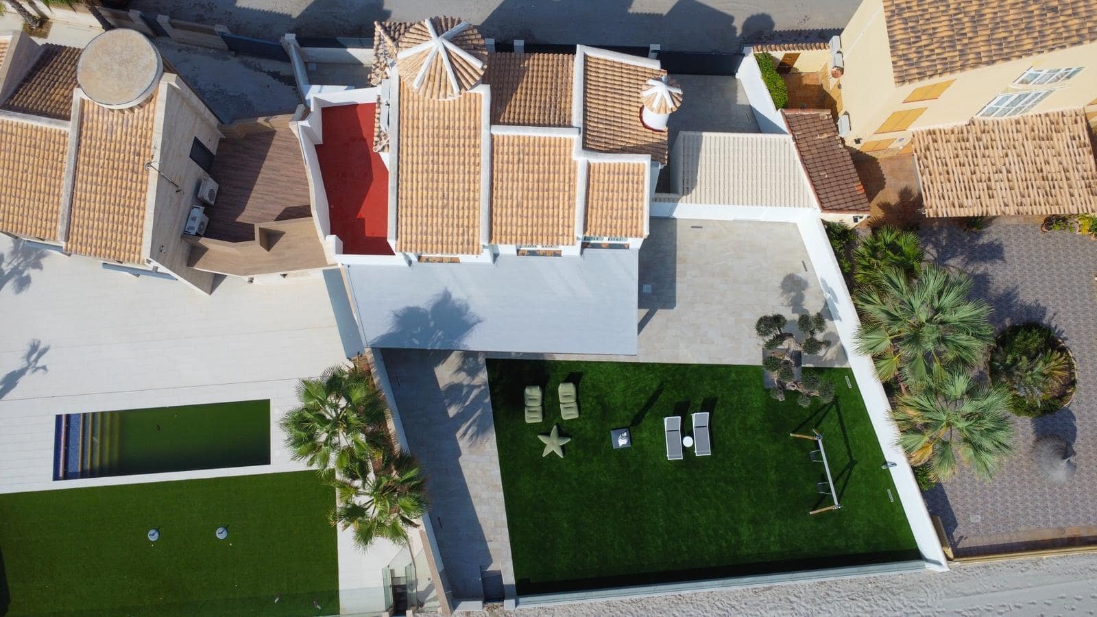 Villa en venta en La Manga Del Mar Menor