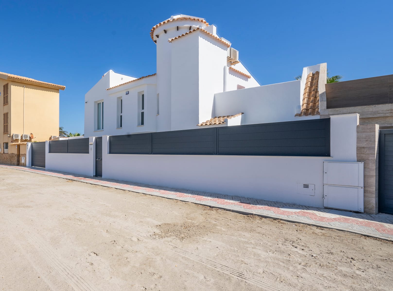 Villa en venta en La Manga Del Mar Menor