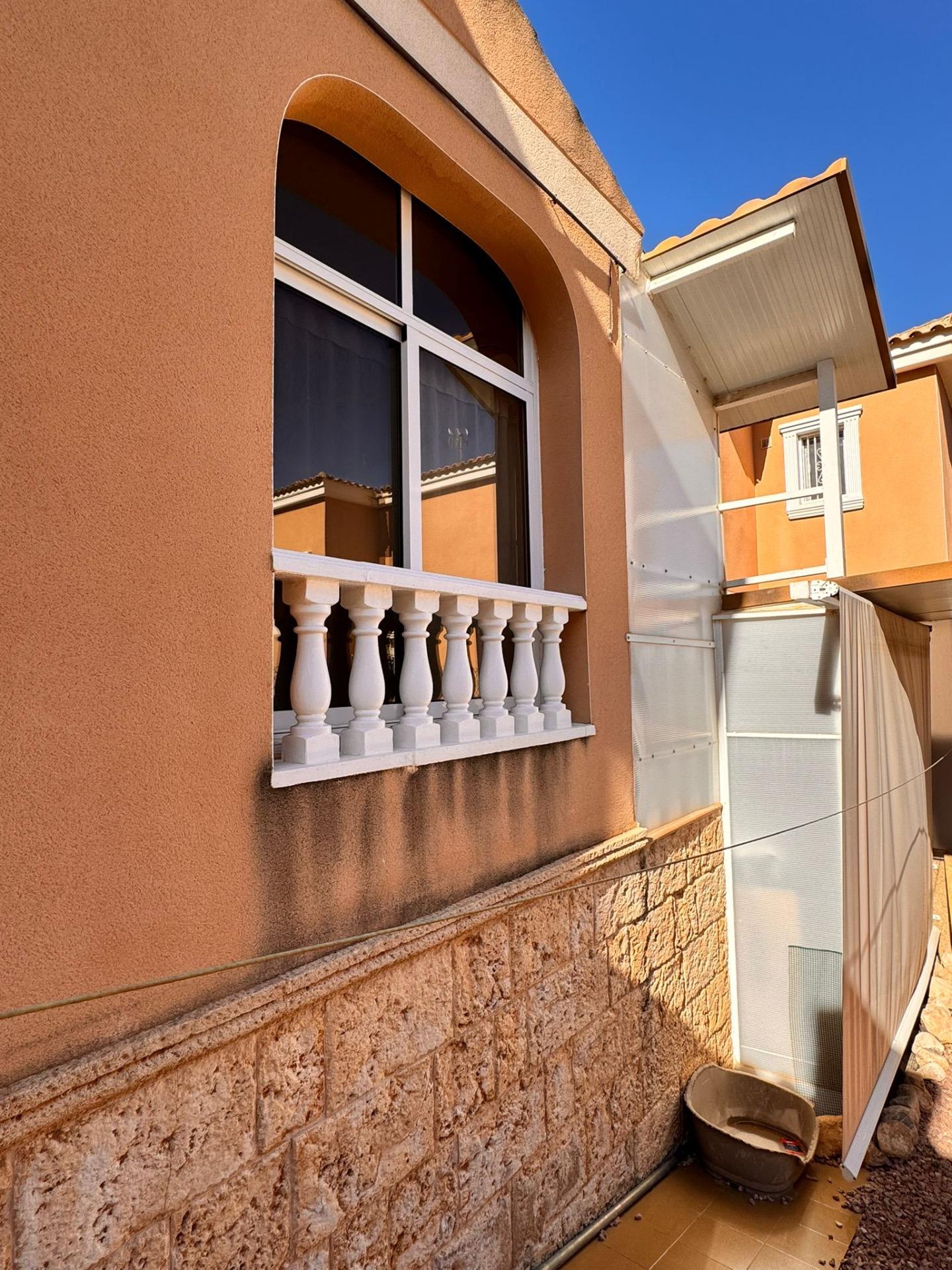 Villa en venta en Cox