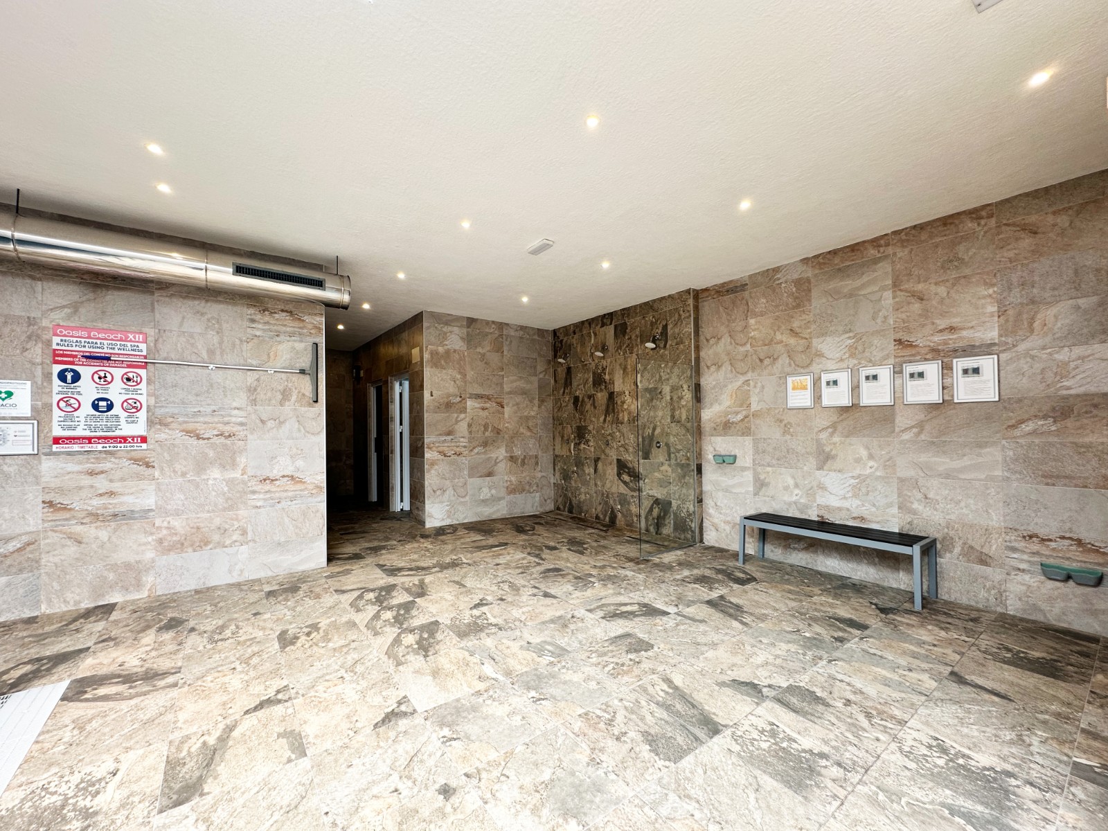 Penthouse for sale in Guardamar Del Segura, Alicante, Spain