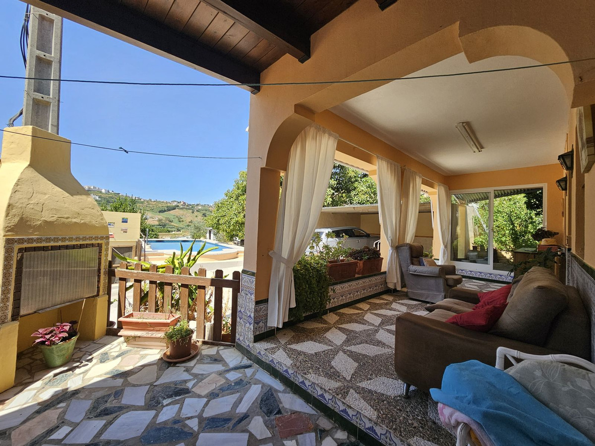 Villa for sale in Casares, Málaga, Spain