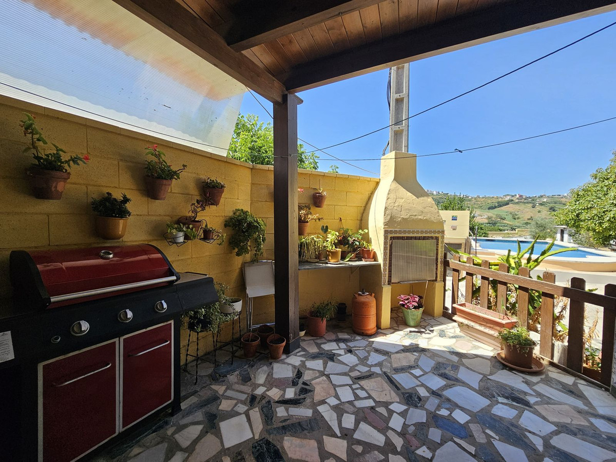 Villa for sale in Casares, Málaga, Spain