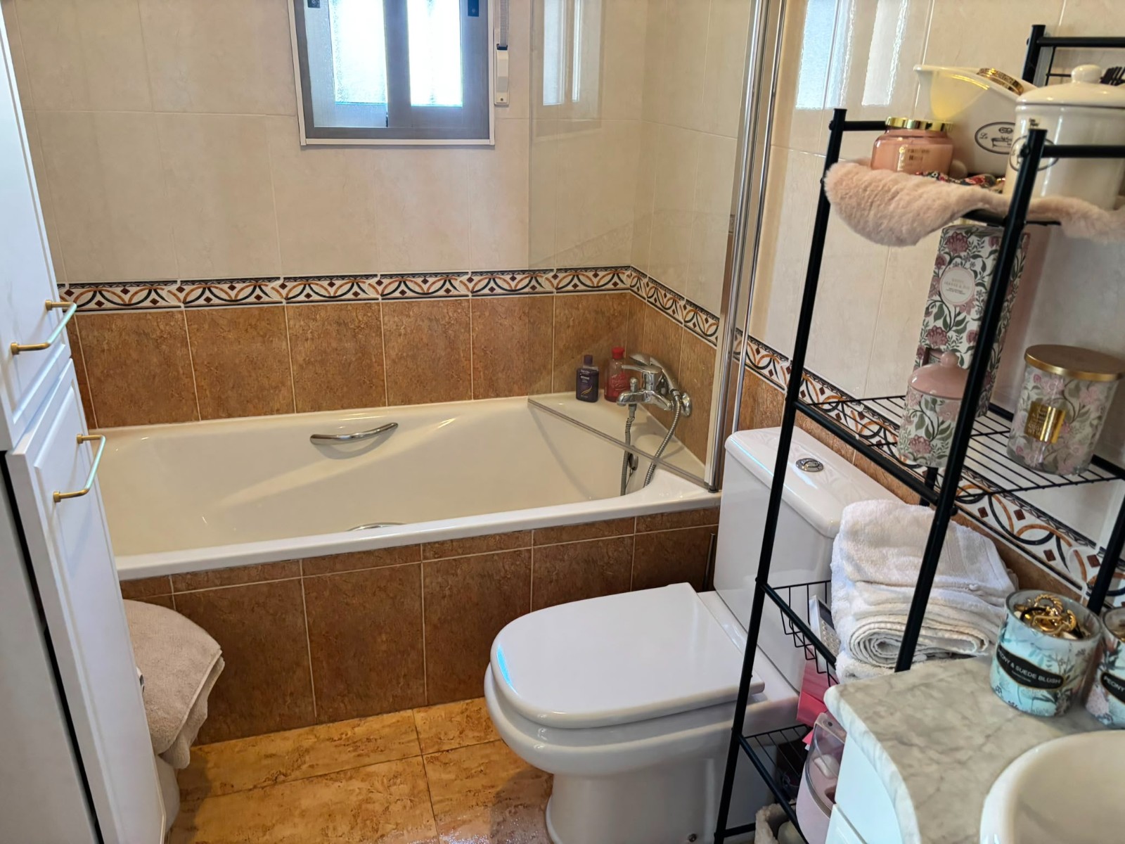 Villa for sale in El Raso, Alicante, Spain