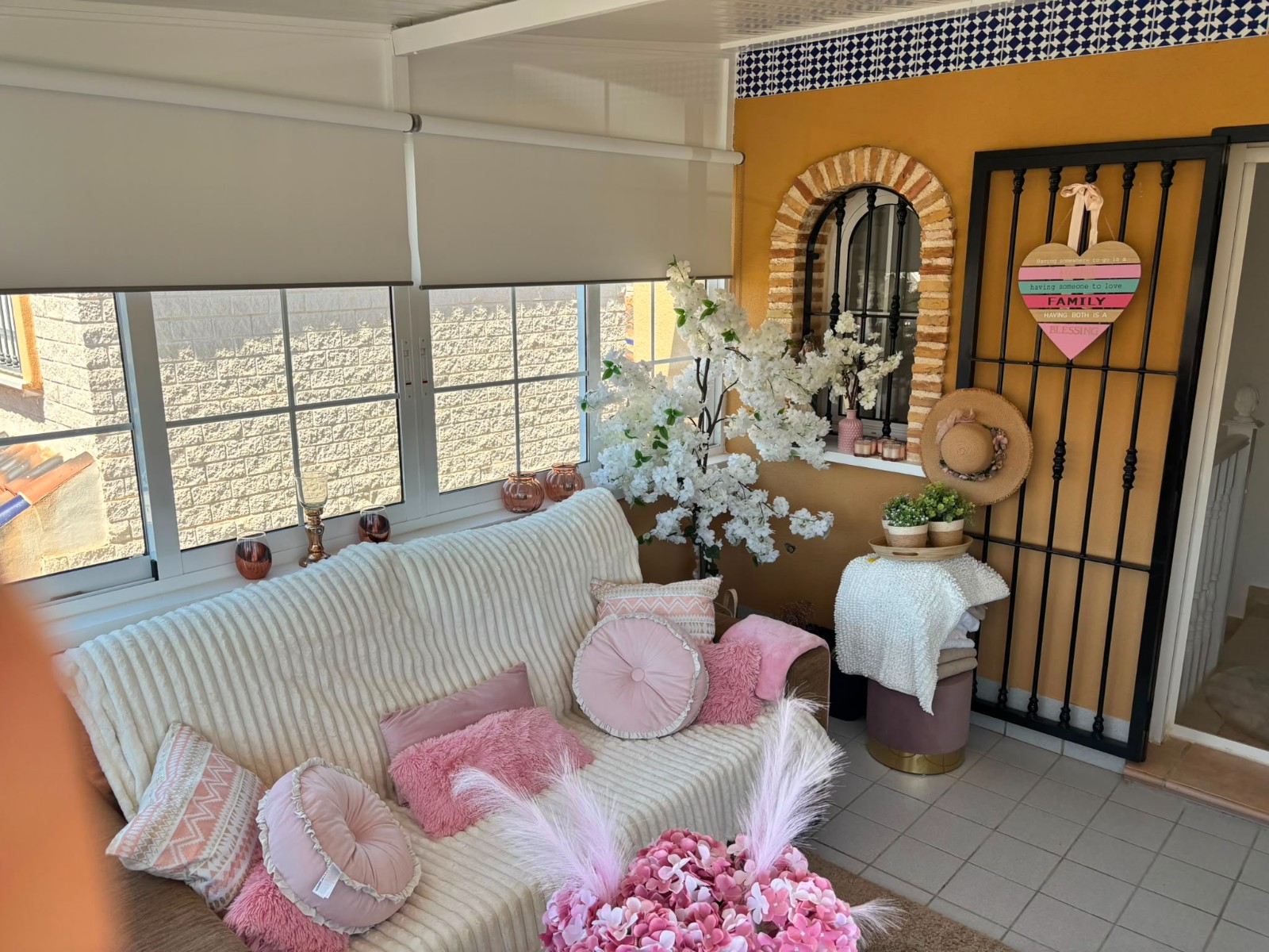 Villa for sale in El Raso, Alicante, Spain