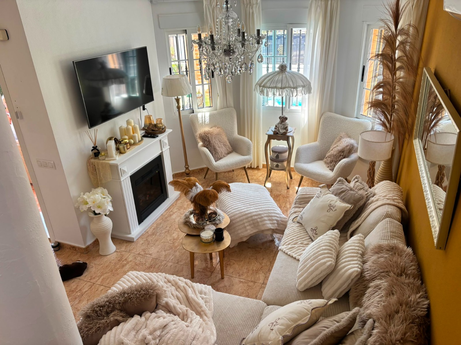 Villa for sale in El Raso, Alicante, Spain