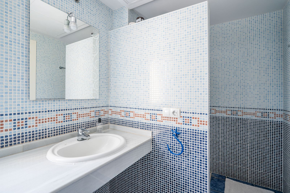 Piso en venta en La Duquesa