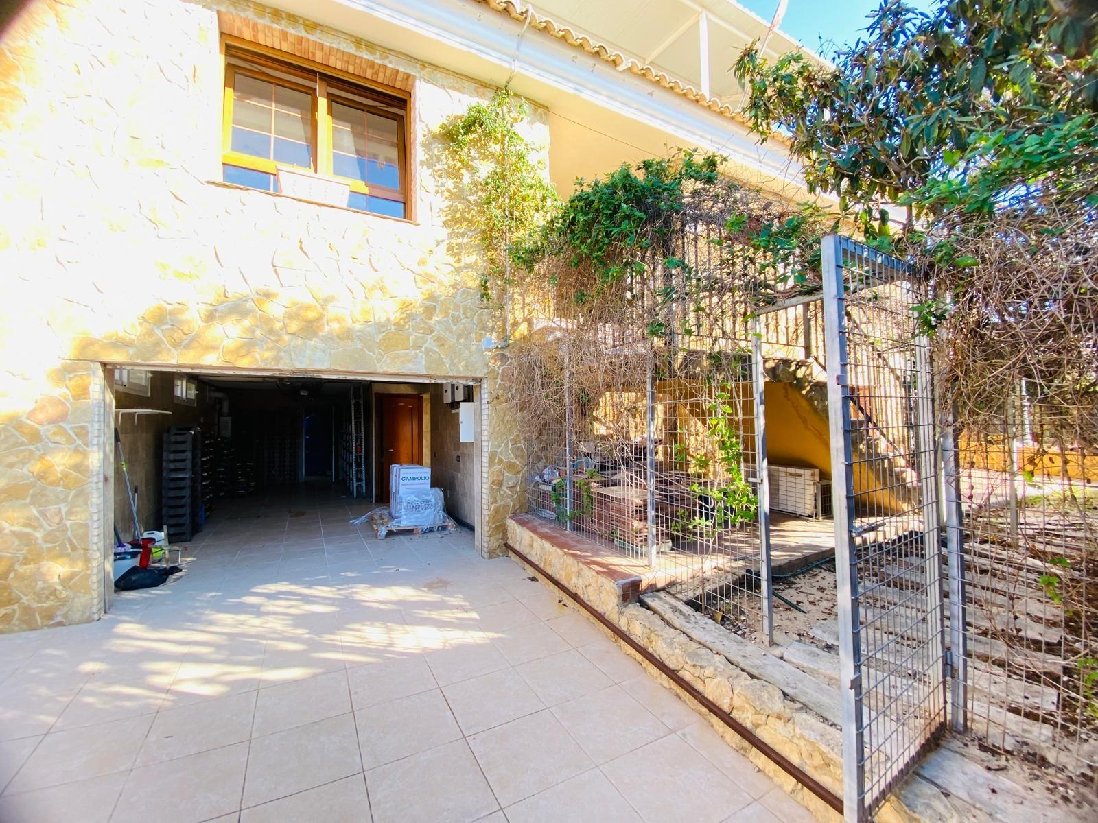 Villa for sale in Orihuela Costa, Alicante, Spain