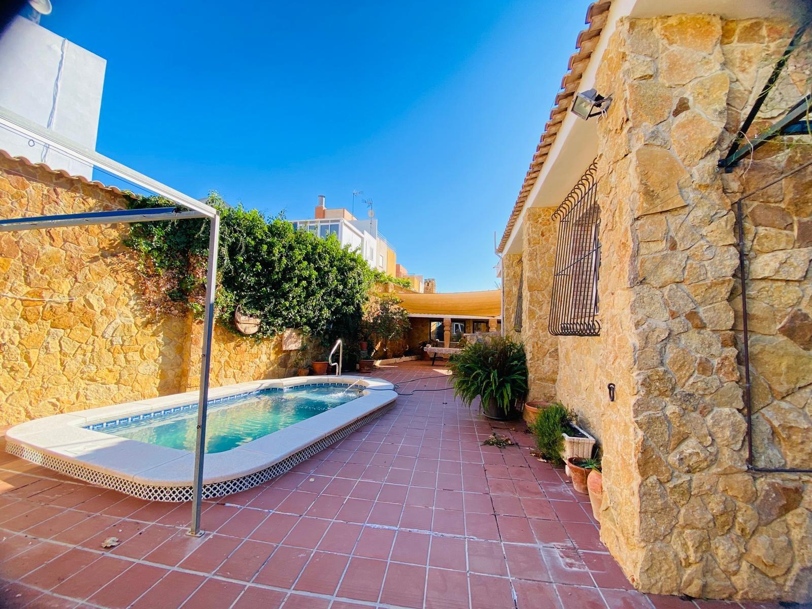 Villa for sale in Orihuela Costa, Alicante, Spain