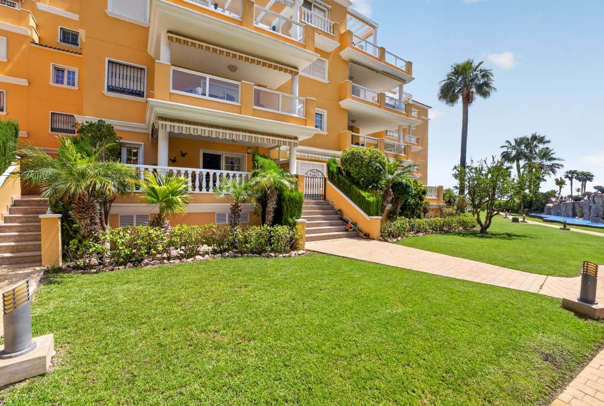 Apartment for sale in Cabo Roig, Alicante, Spain