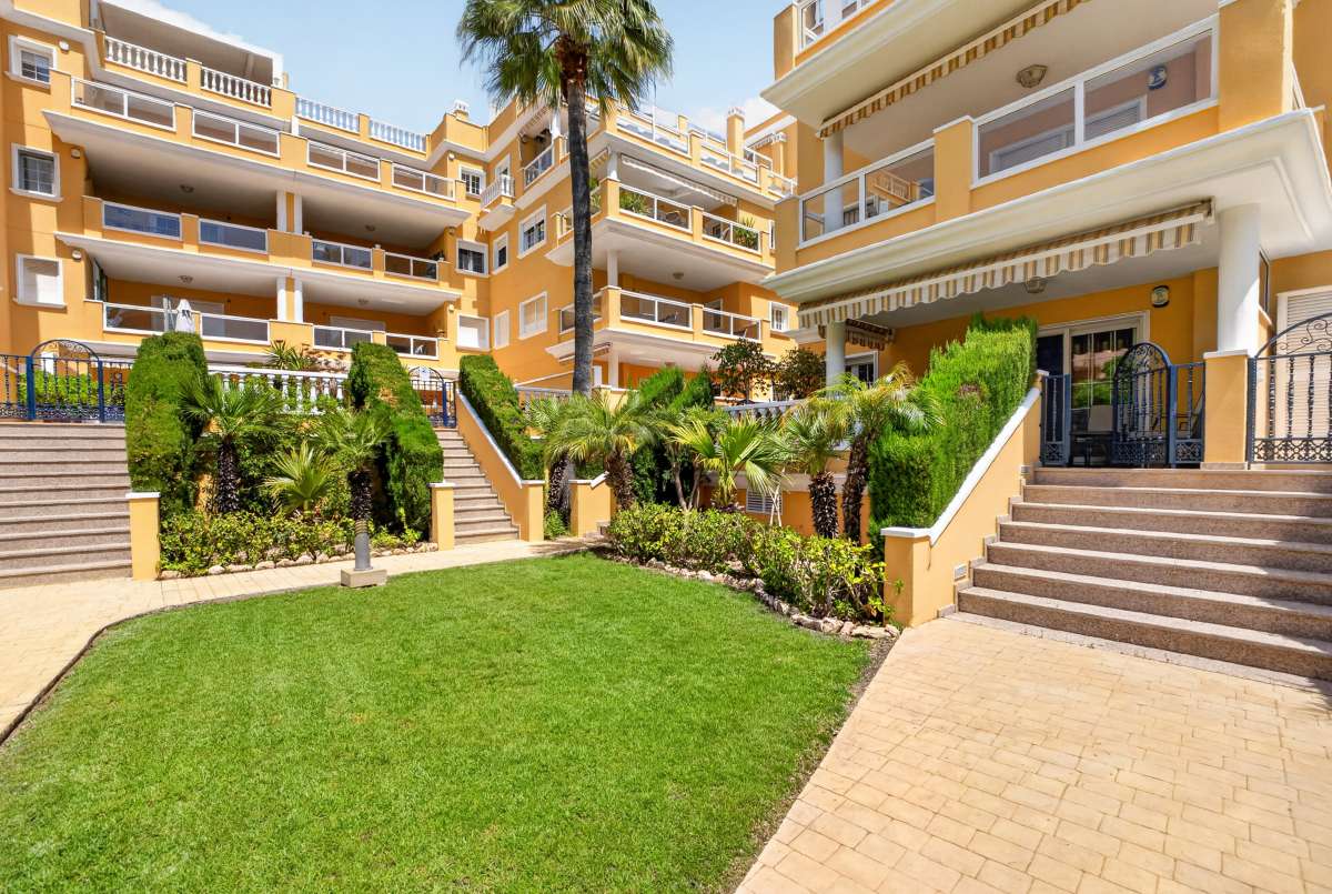 Apartment for sale in Cabo Roig, Alicante, Spain