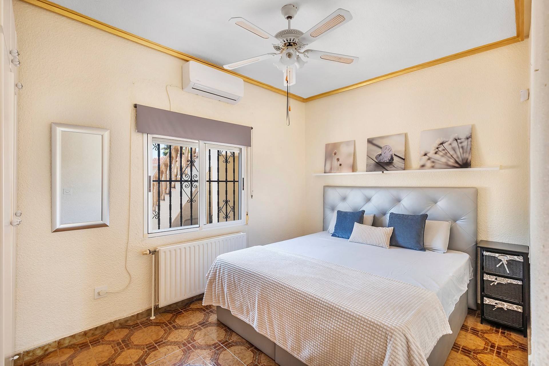 Villa for sale in Ciudad Quesada, Alicante, Spain